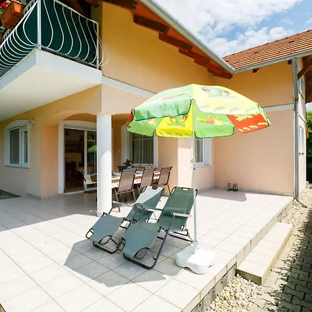 Pentaller By Interhome