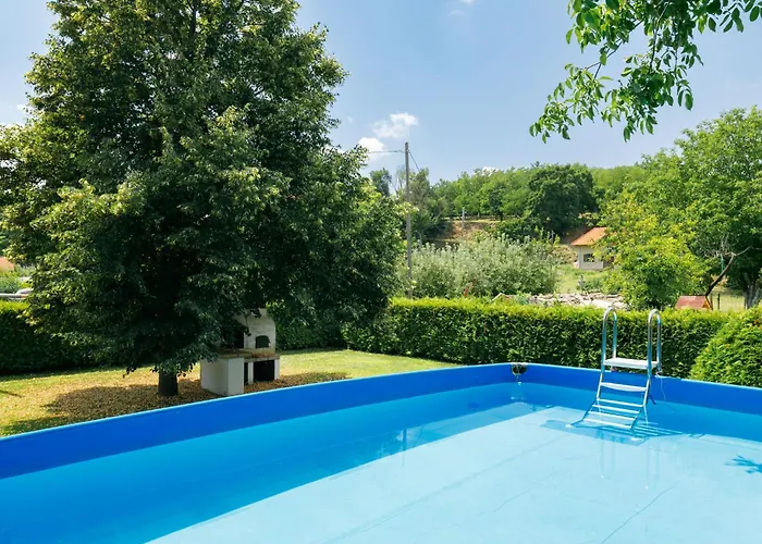 Pentaller By Interhome